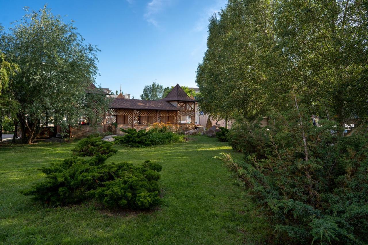 Парадиз Hotell Koblevo Eksteriør bilde